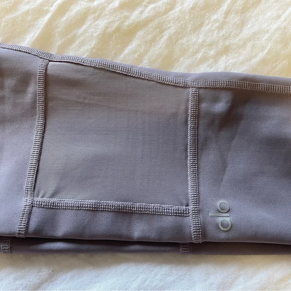 ALO Yoga, grayish purple color leggings. Size Small.